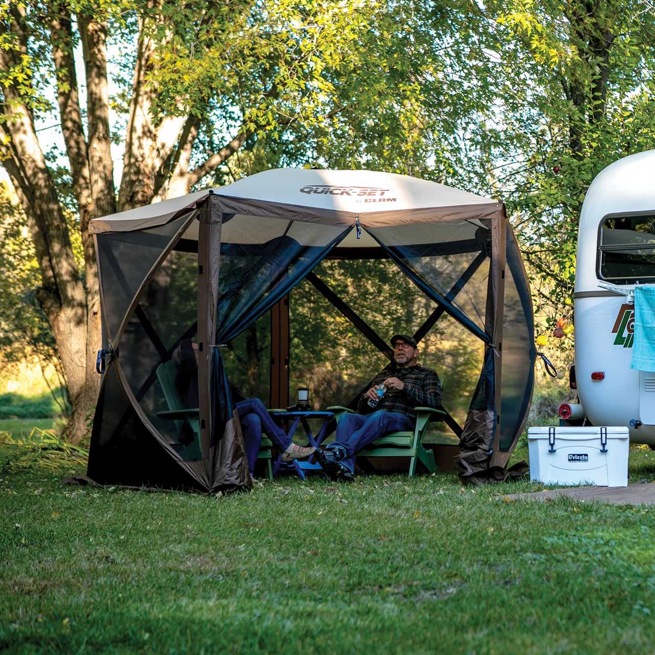 Venture 5-Sided QuickSet Screen Shelter