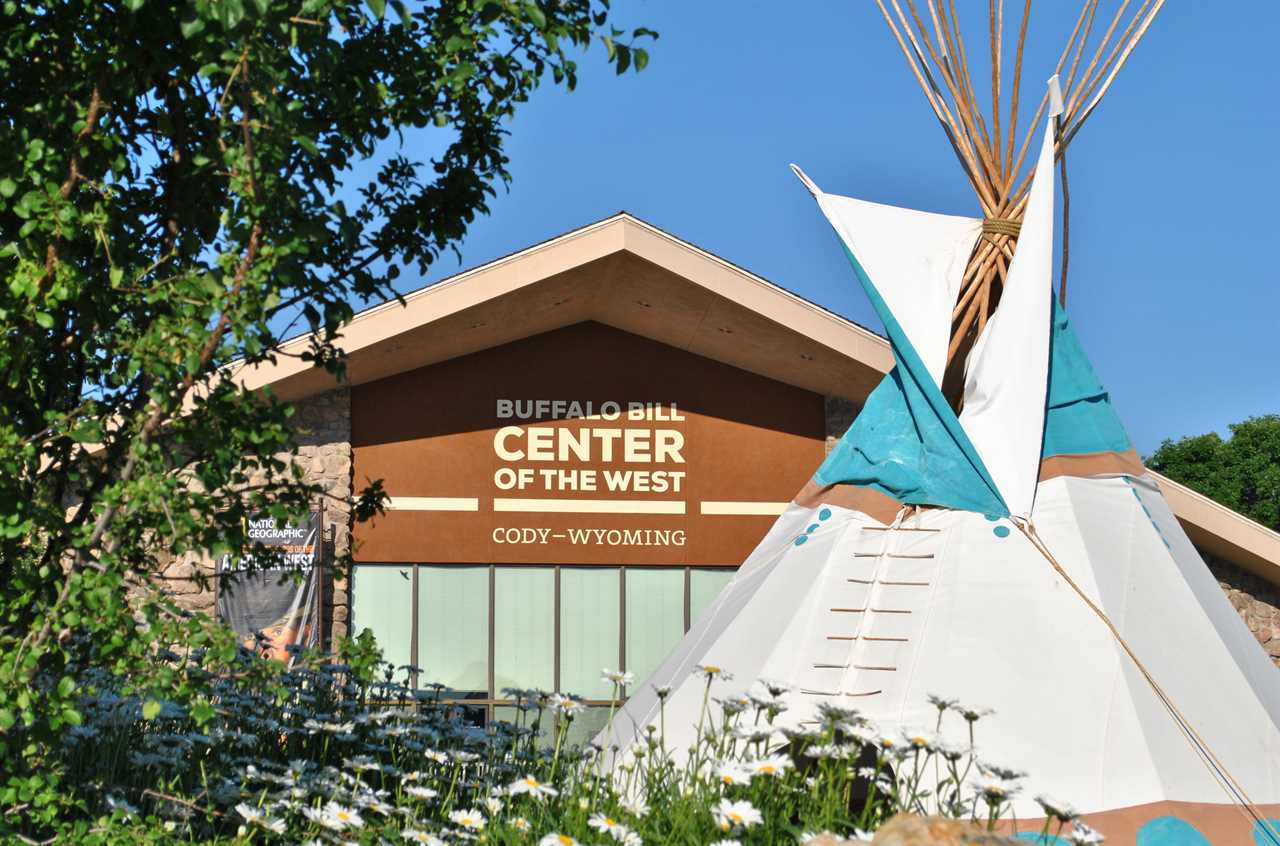 A-frame building with a sign indicating, "Buffalo Bill Center "