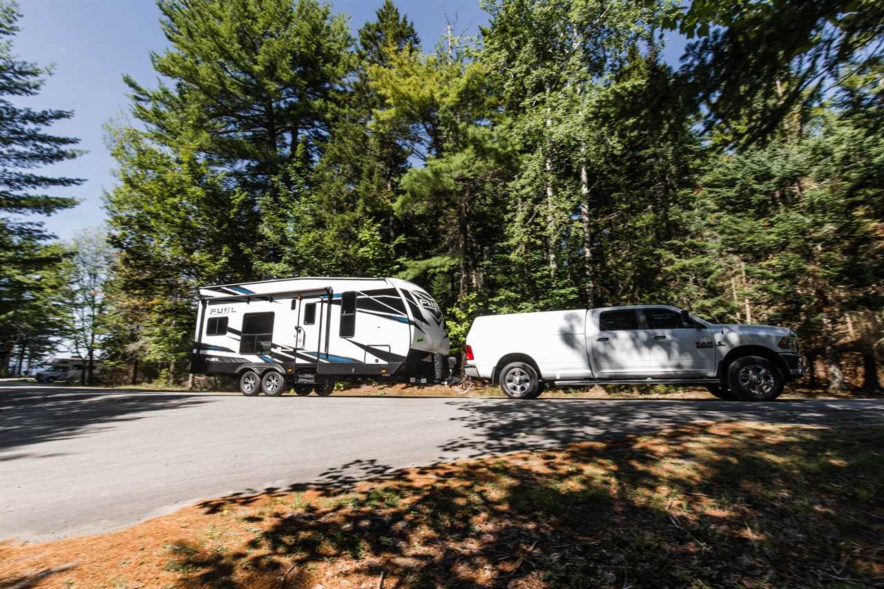 towable RV driver taking things slow
