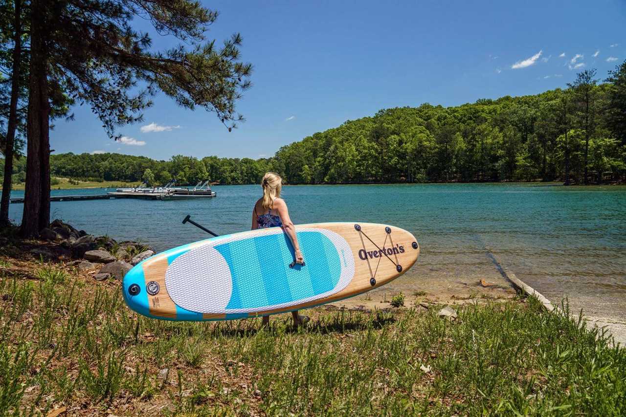 why-SUPs-are-great-for-RVers-best-inflatable-paddle-boards-for-RVers-06-2022 