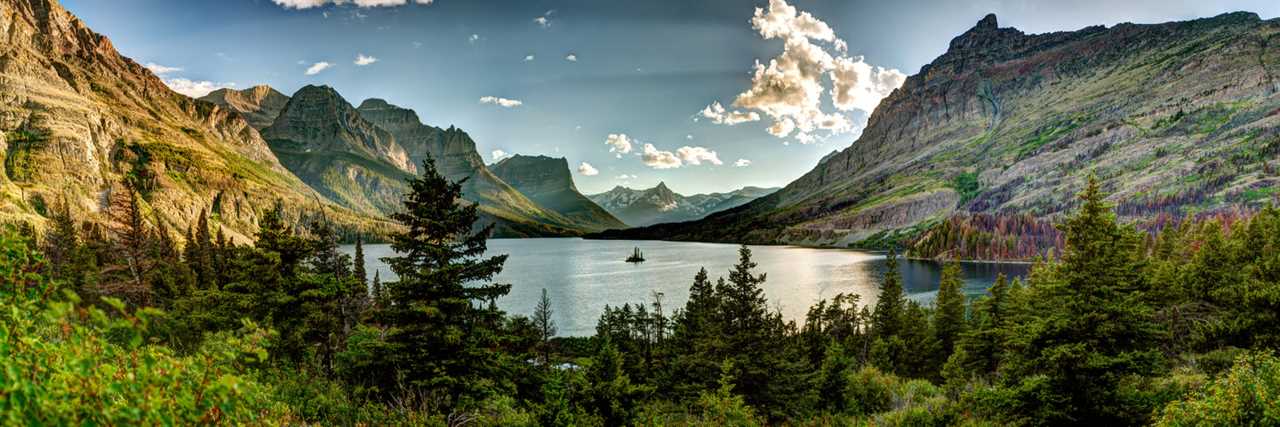 summer-rving-glacier-national-park-06-2022 