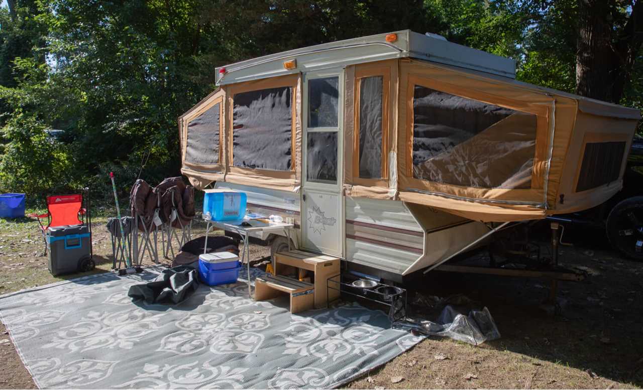 easy-setup-advantages-of-a-pop-up-camper-06-2022 