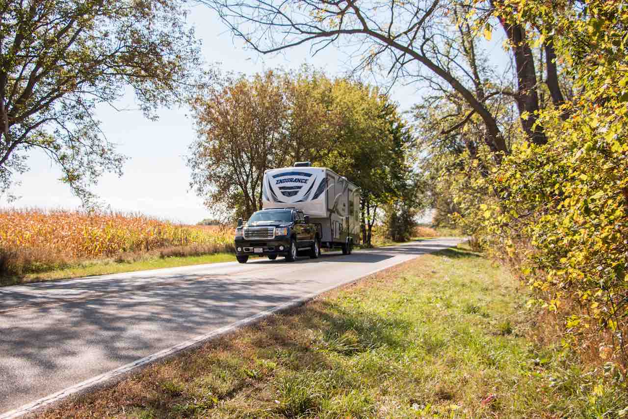 endurance-fifth-wheel-trailer