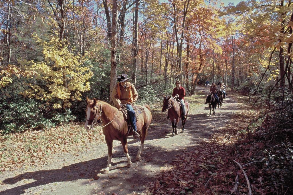 Photo Tripping America - Shenandoah - Camping World