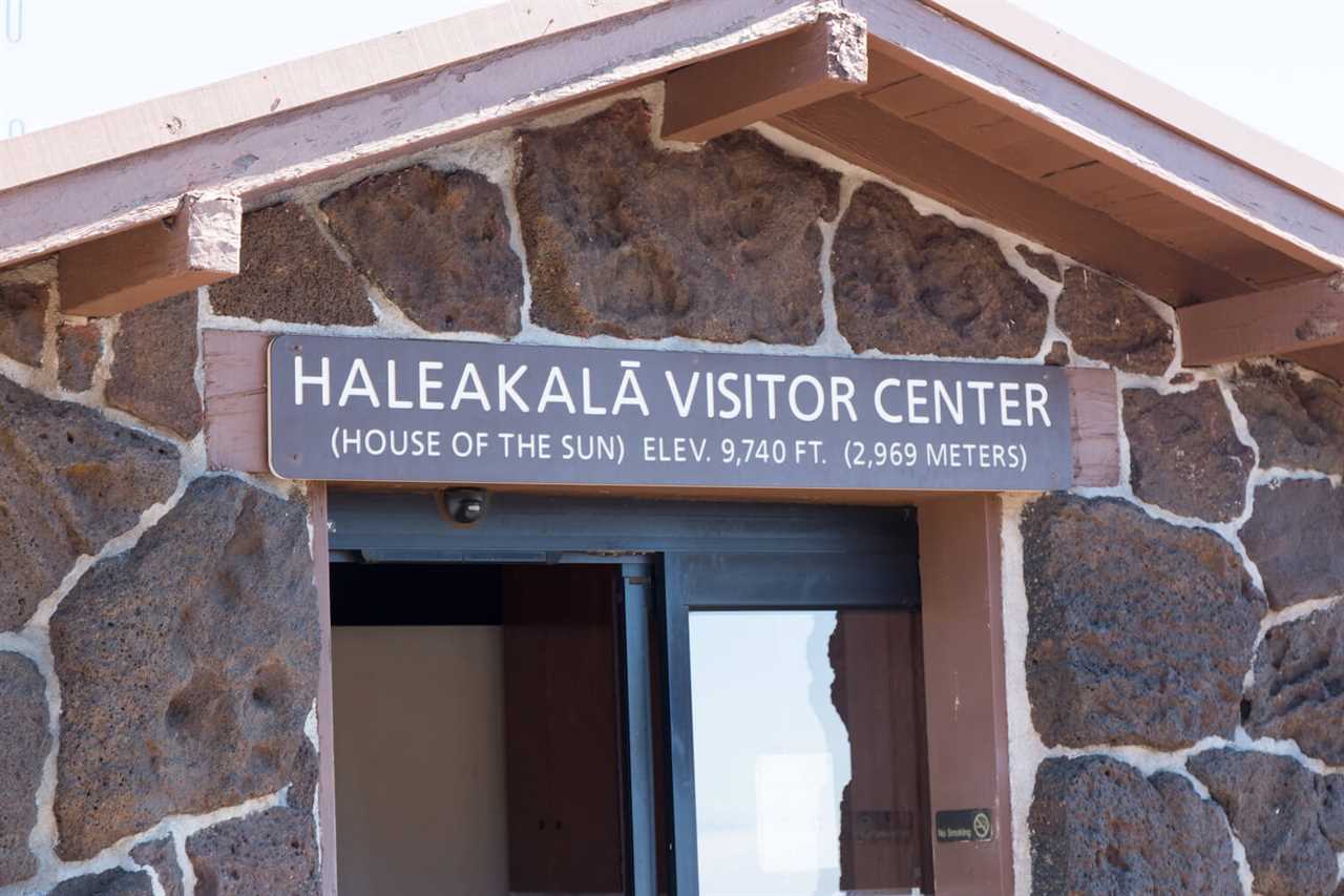 visitor-center-haleakala-national-park-09-2022 