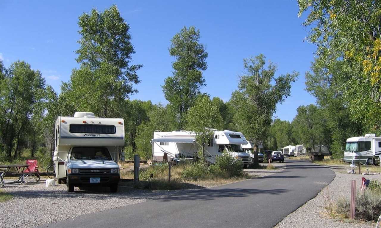 where-to-stay-guide-to-rving-grand-teton-national-park-06-2022