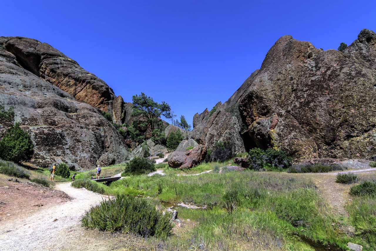 summer-guide-to-rving-pinnacles-national-park-10-2022 