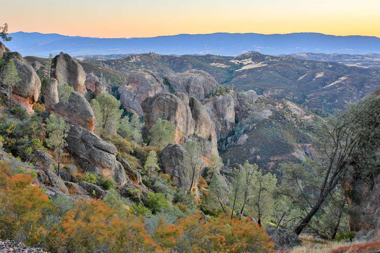 high-peaks-trail-guide-to-rving-pinnacles-national-park-10-2022 