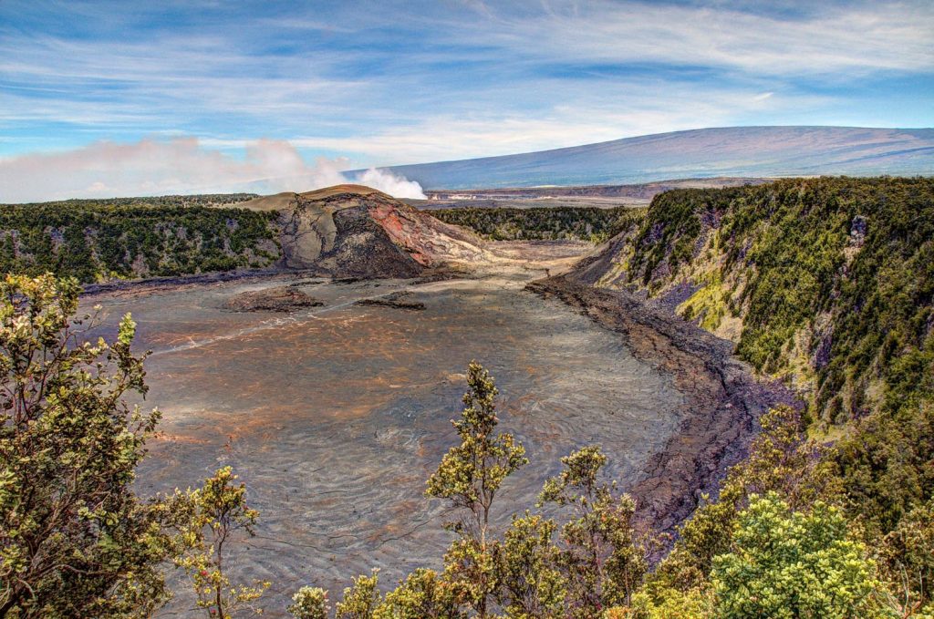 Photo Tripping America - Hawaii Volcanoes - Camping World