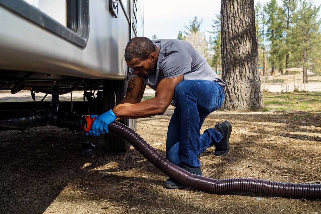 unclog-how-to-maintain-rv-holding-tanks-12-2022 