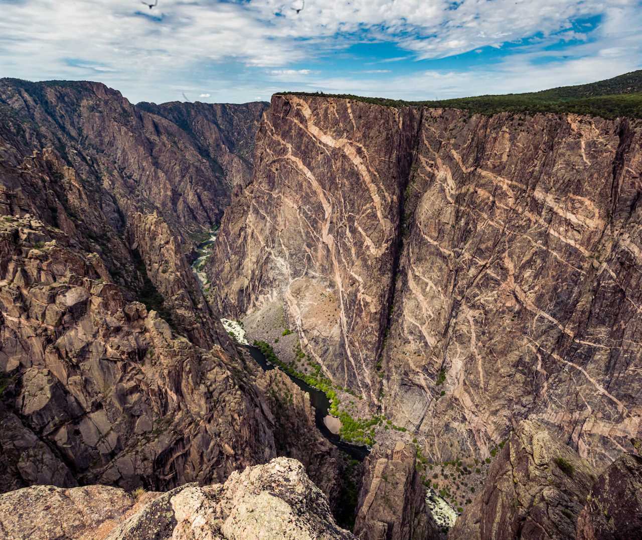painted-wall-guide-to-rving-black-canyon-of-the-gunnison-national-park-12-2022 