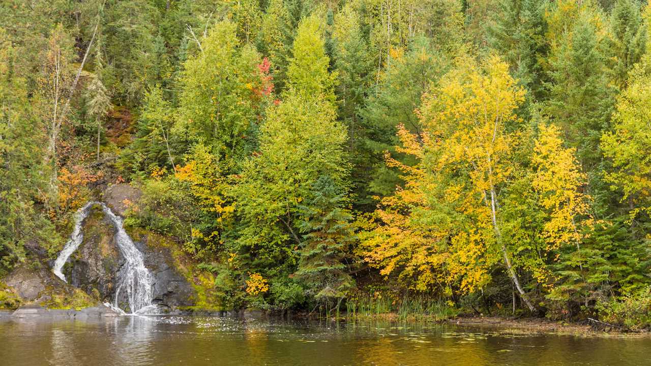 fall-guide-to-rving-voyageurs-national-park-01-2023 