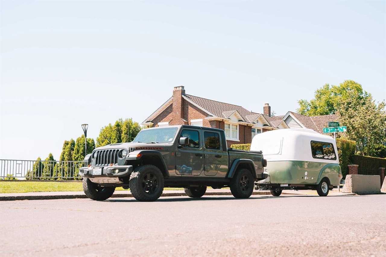 compact-best-vehicle-for-towing-a-camper-04-2023 