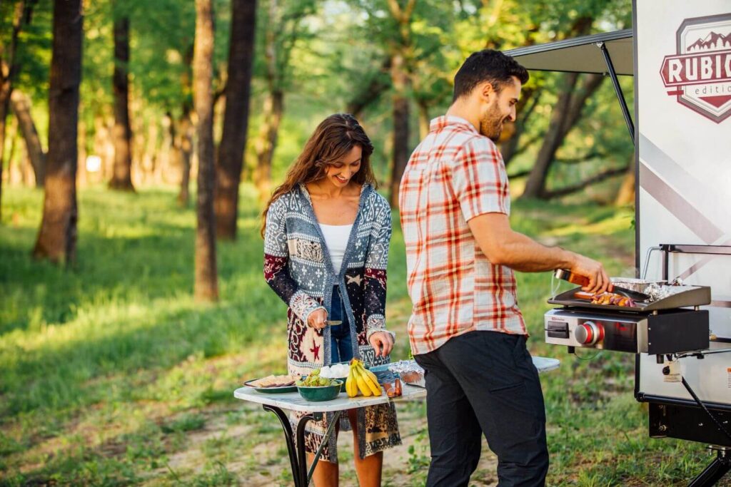 amenities-off-road-pull-behind-campers-07-2023 