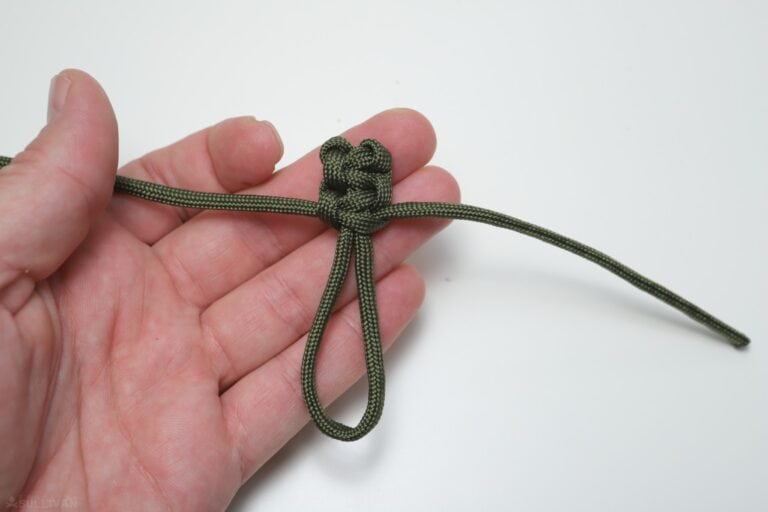 cobra zipper pull both knots tigthened