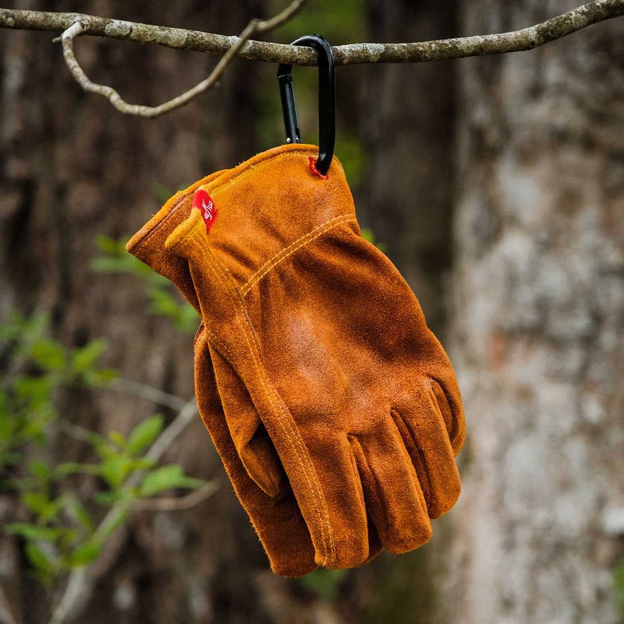 BUSHCRAFT GLOVES REVIEW: ThunderCrow “Rough Out” Cowhide Leather Gloves + Glove Wax