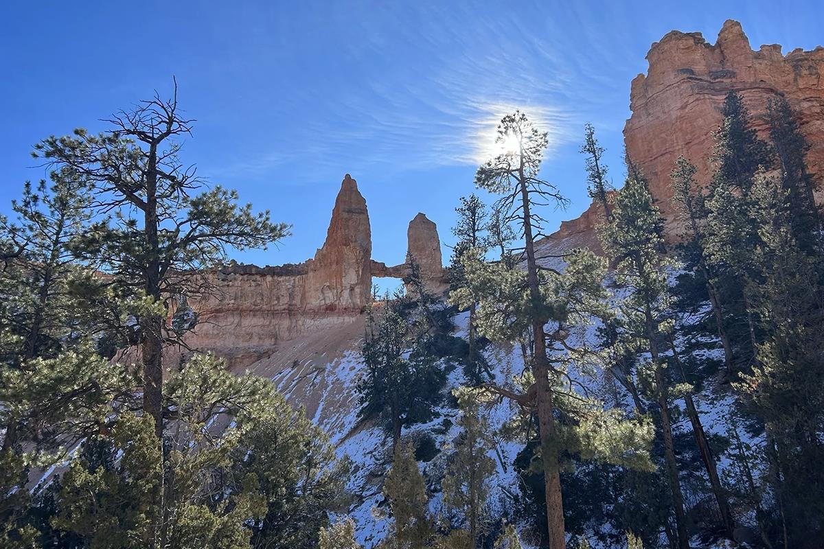 stunning-hikes-to-do-in-winter