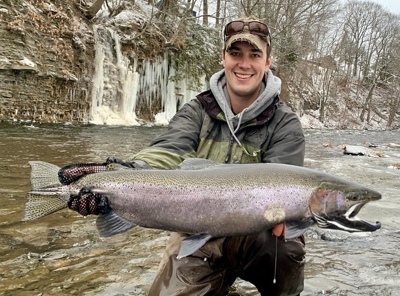 Angler Catches Massive Lake Ontario Trib Winter Steelhead