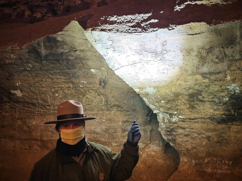 Methodist Church Mammoth Cave petroglyph