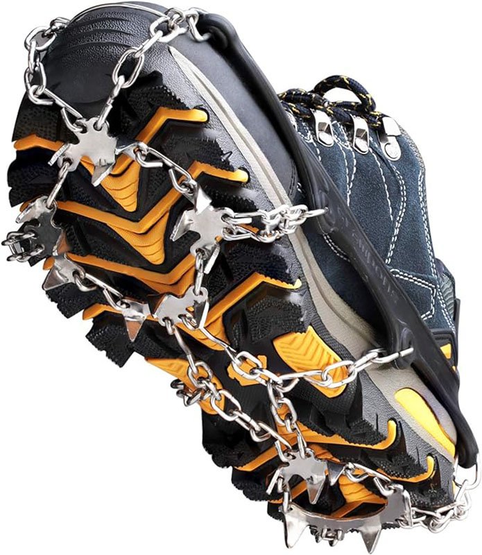 best-crampons-for-winter-hiking