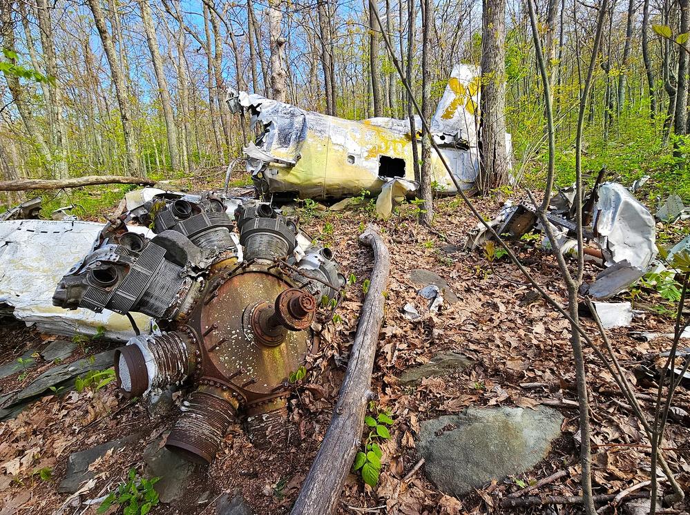 Humpback Mountain plane crash