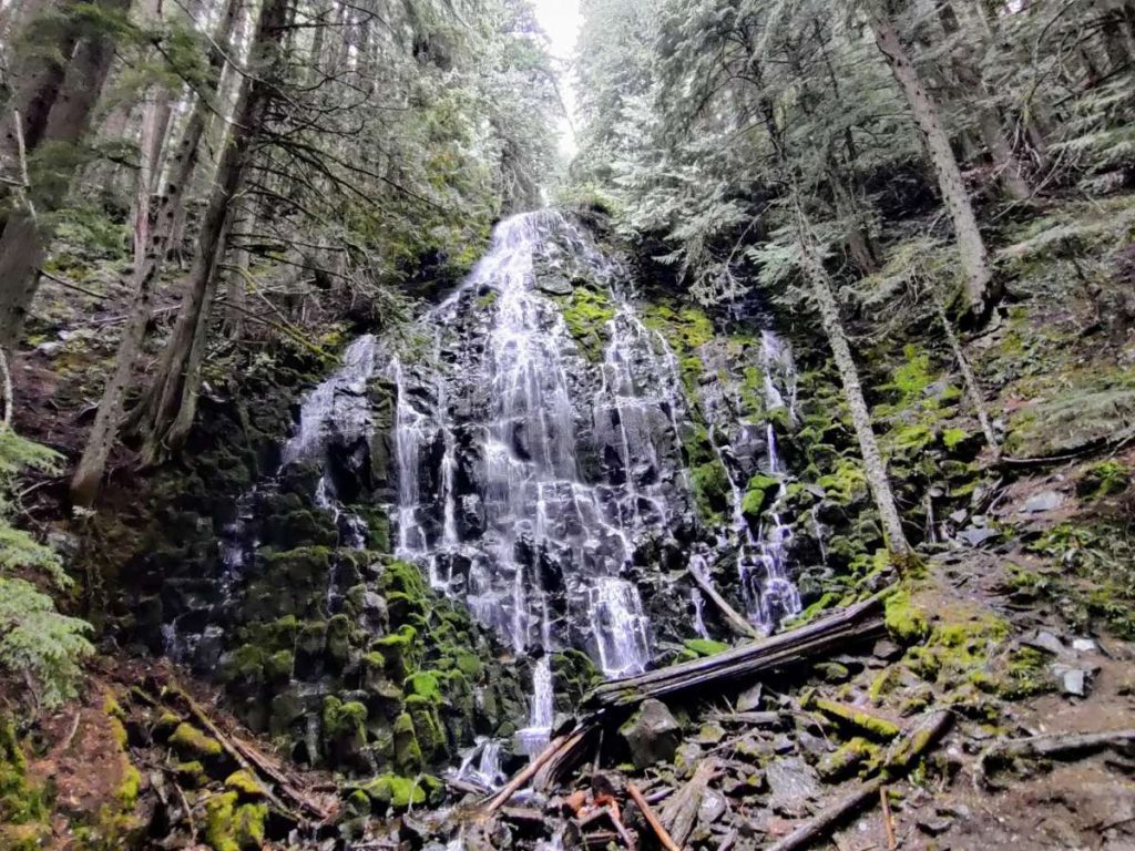 How to Backpack Around Mt. Hood on the Iconic Timberline Trail