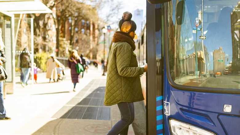 Wild Turkey Causes Traffic Jam At A Crosswalk In N.Y.C.