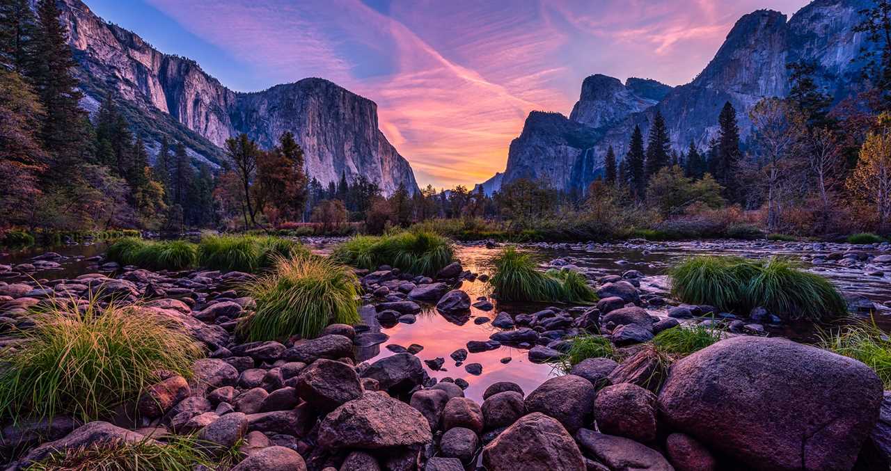 New Signs At Yosemite National Park Confirm People's Worst Fear