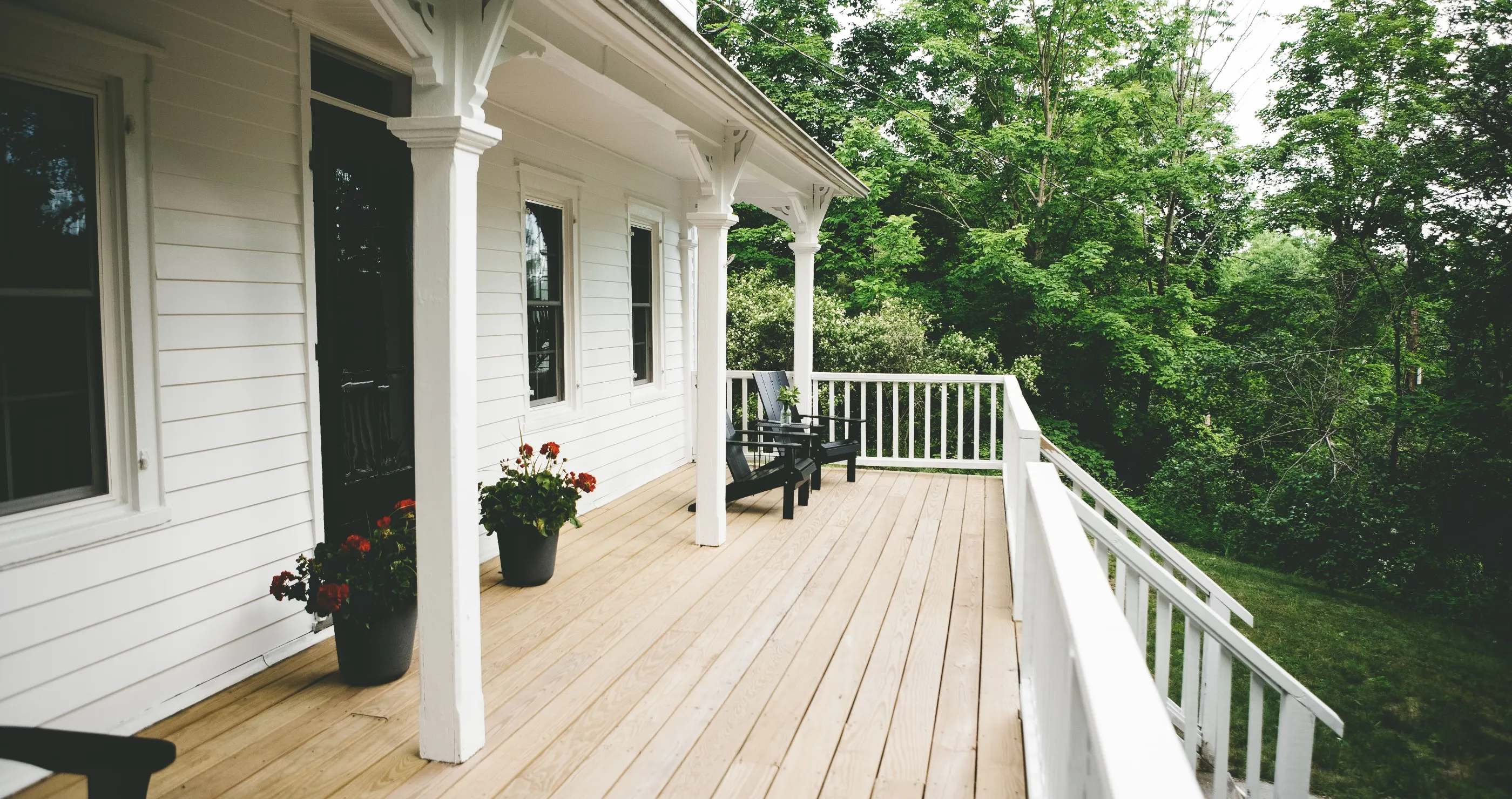 A Family In New Jersey Is Shocked To Discover A Family Of Bears Living Under Their Front Porch